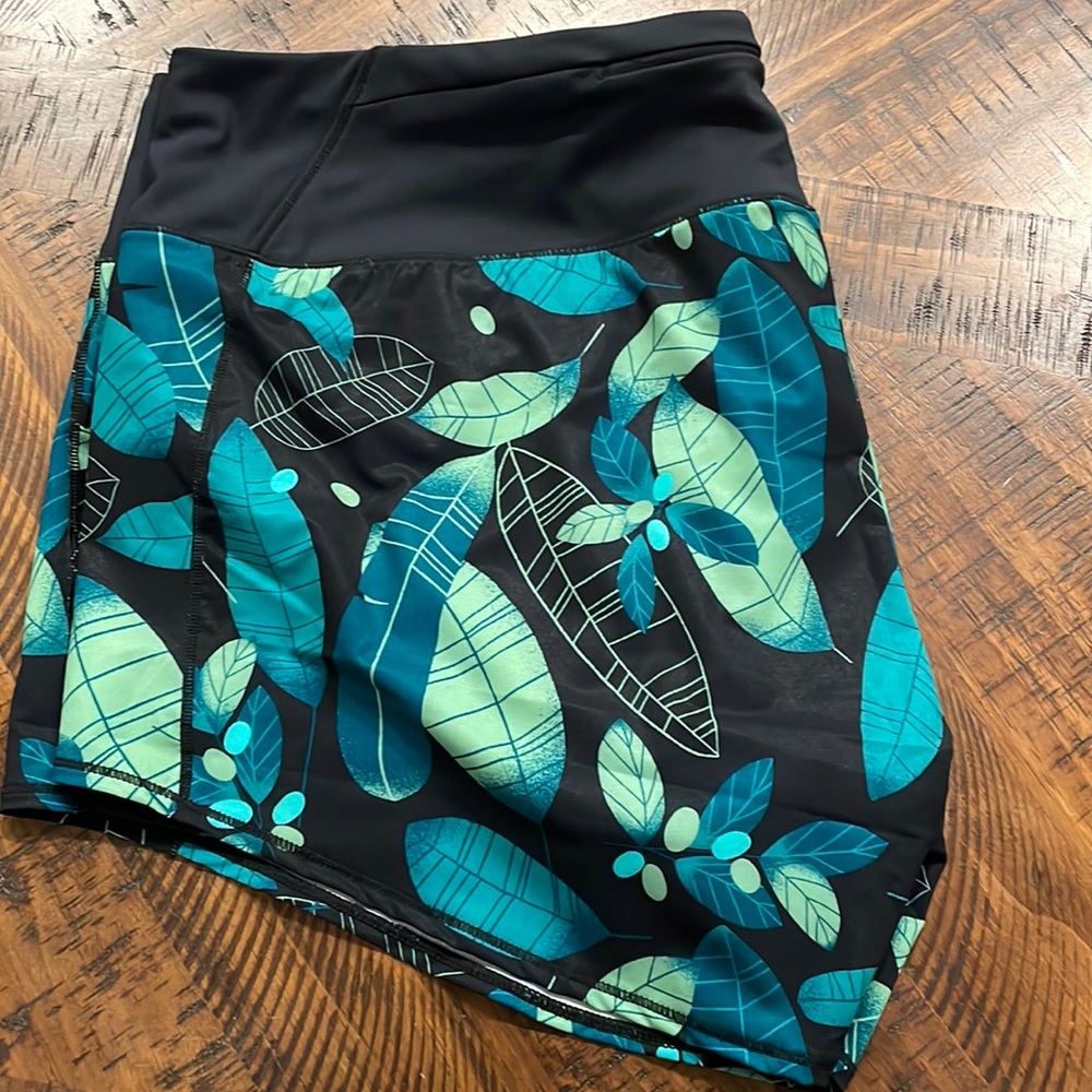 NWT oiselle roga shorts